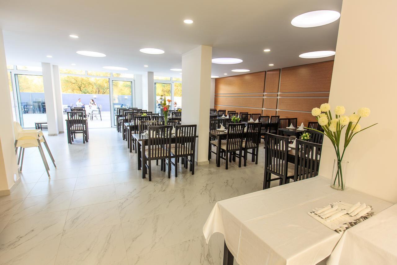 Scandinavian Hotel - Ulcinj Ulqin Экстерьер фото
